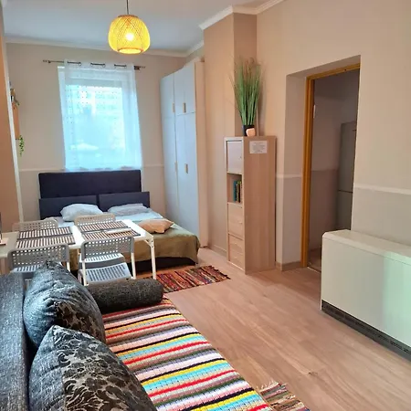 Apartment Night Host Trzebnicka 56 Free Parking Breslau